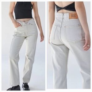 BDG High-Waisted Cowboy Jeans‎ Sz 25 Ivory Straight Leg Streetwear